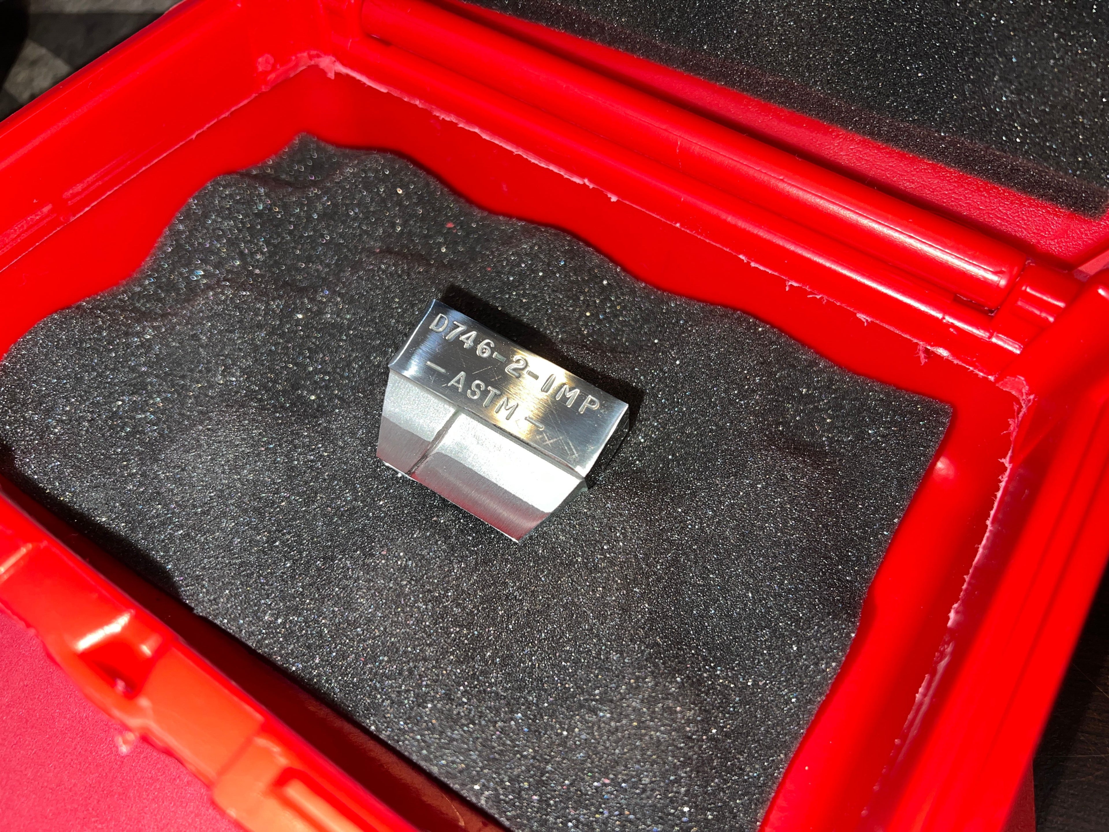 Troquel de muestra - ASTM D746 T50 Troqueladora de muestra para pruebas de temperatura de fragilidad de plásticos y elastómeros